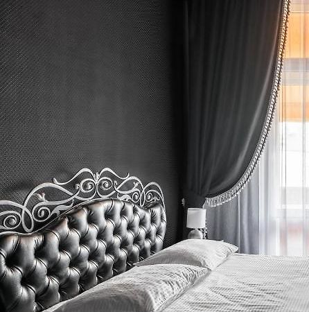 Apartment Secret Place Лвив Екстериор снимка