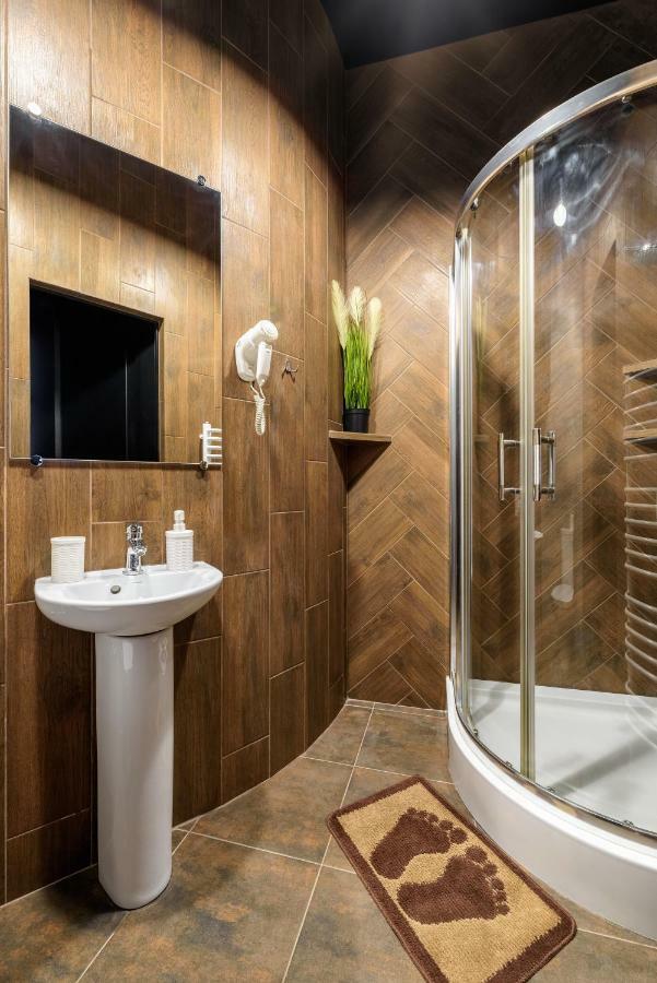 Apartment Secret Place Лвив Екстериор снимка