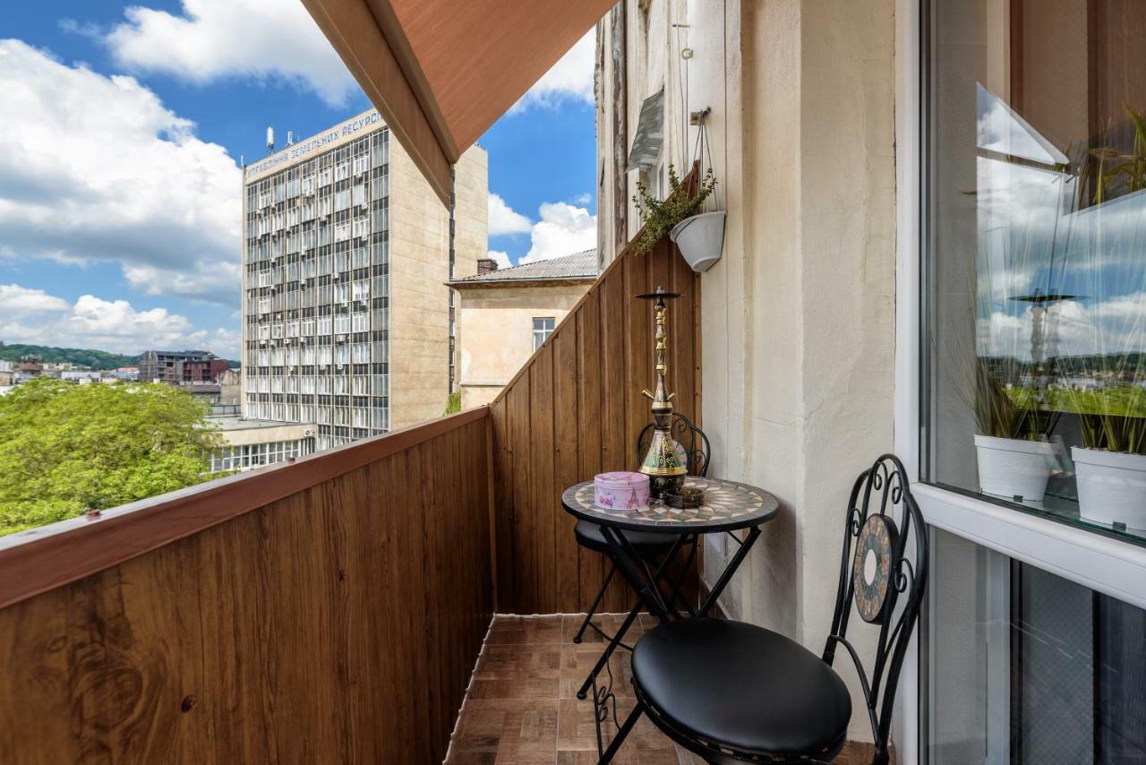 Apartment Secret Place Лвив Екстериор снимка