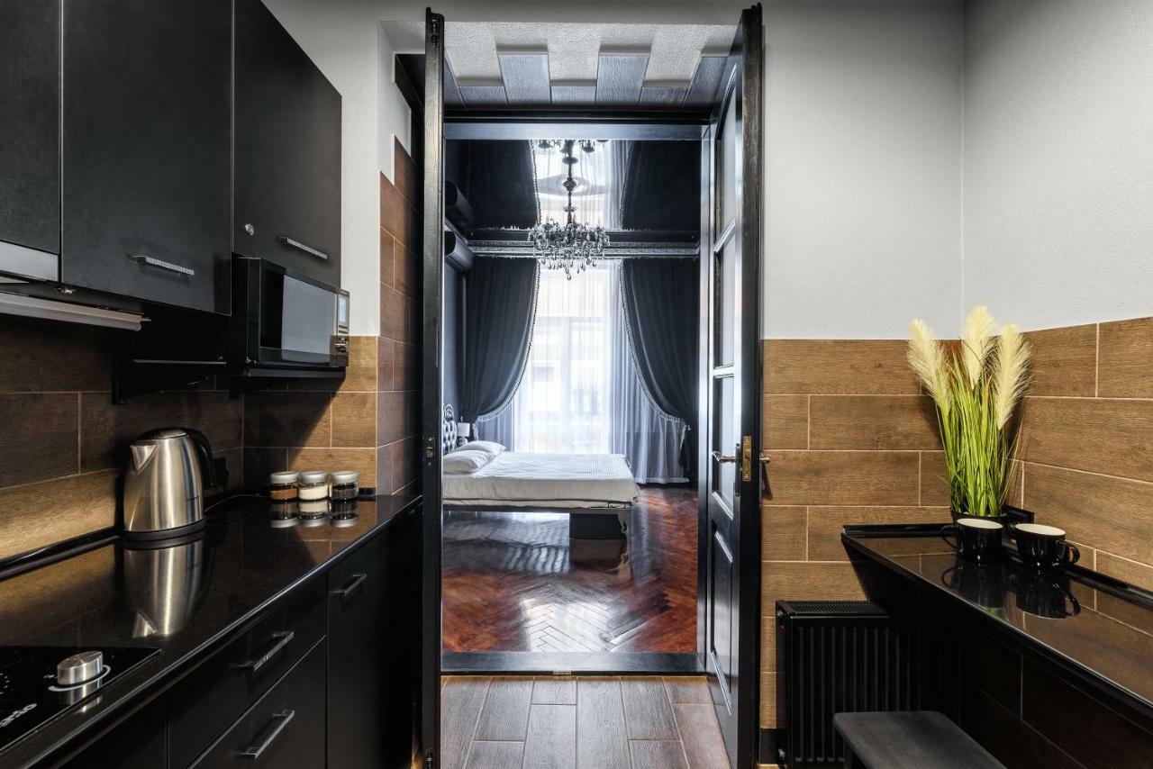 Apartment Secret Place Лвив Екстериор снимка